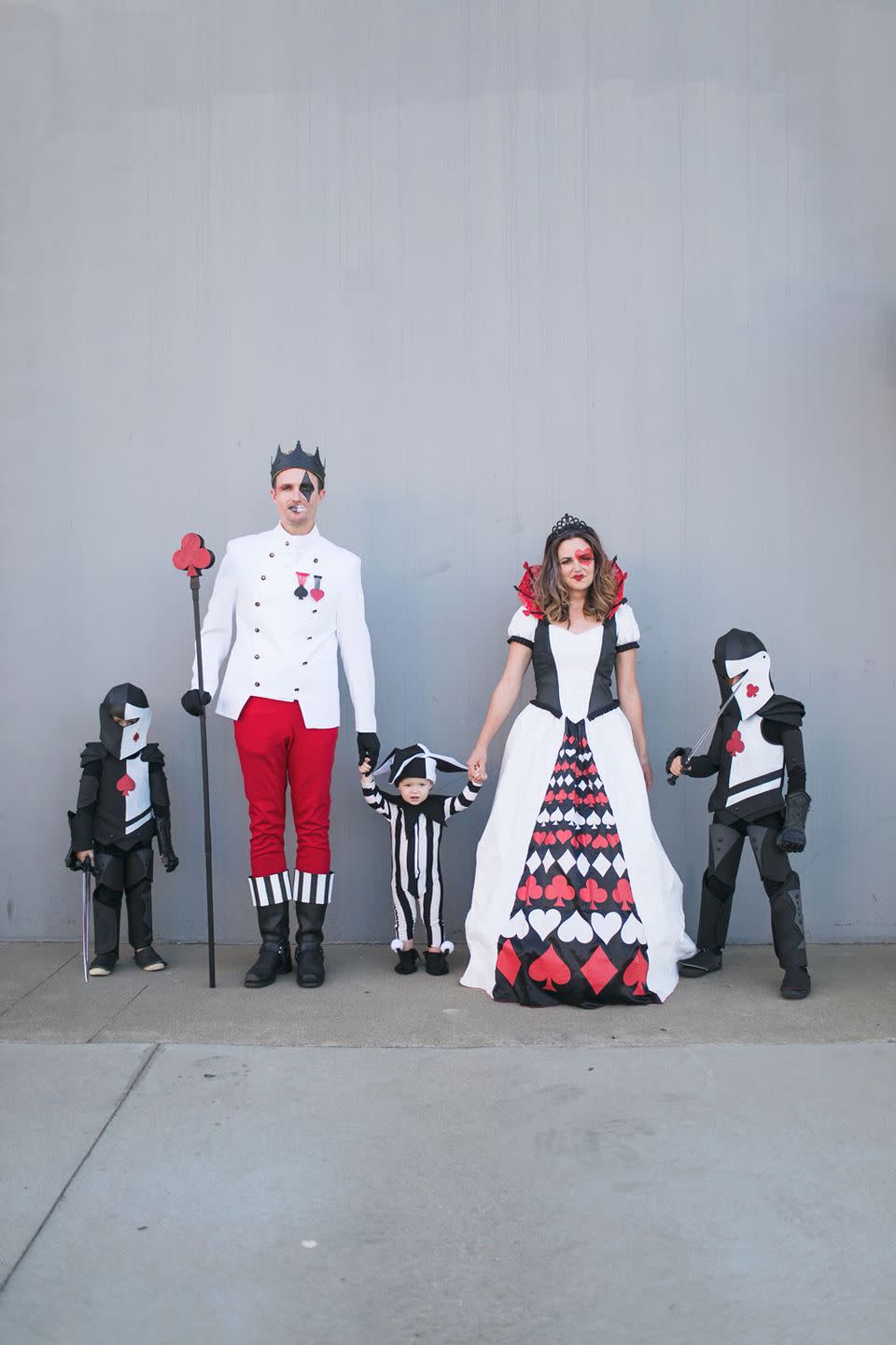 DIY Queen of Hearts Family Costume