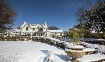 <p>tk</p><p><a class="link " href="https://www.booking.com/hotel/gb/gilpin-country-house.en-gb.html?aid=2070929&label=christmas-hotels" rel="nofollow noopener" target="_blank" data-ylk="slk:CHECK AVAILABILITY;elm:context_link;itc:0;sec:content-canvas">CHECK AVAILABILITY</a></p>