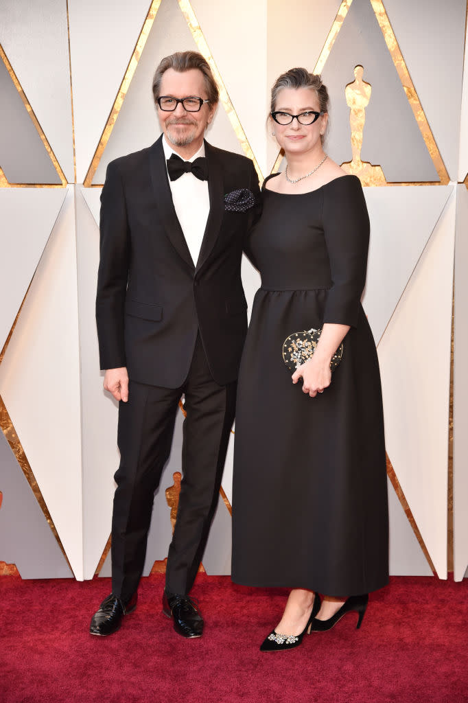 <p>Gary Oldman and Gisele Schmidt attend the 90th Academy Awards in Hollywood, Calif., March 4, 2018. (Photo: Steve Granitz/WireImage) </p>