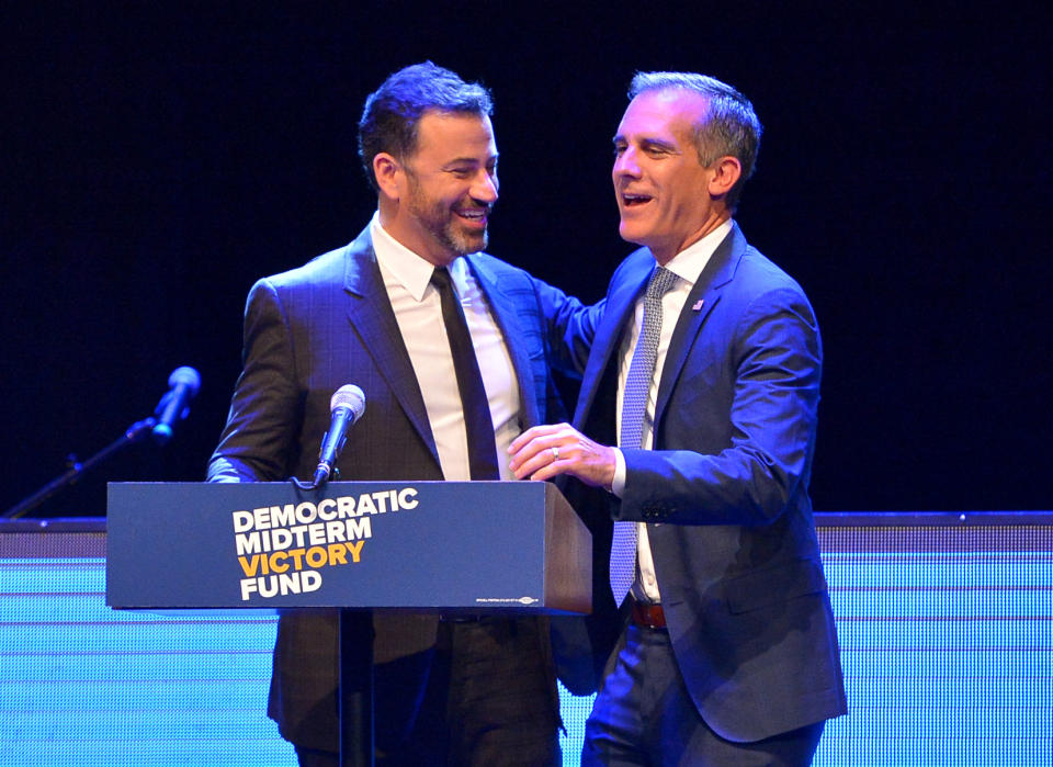 <span class="s1">Jimmy Kimmel and Los Angeles Mayor Eric Garcetti at a Sept. 25 fundraiser in Los Angeles. (Photo: Charley Gallay/Getty Images for Democratic Midterm Victory Fund)</span>