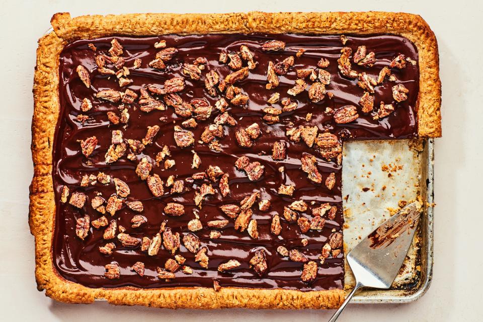 Chocolate-Pecan Sheet Pie with Molasses