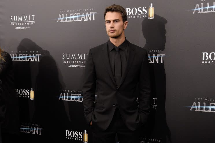 Theo James in 2016 in New York City. (Photo: Getty Images)