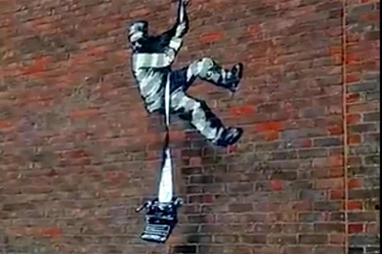 <p>Some campaigners have taken to social media to guess whether it is the world famous Banksy backing their movement</p> (Reading Council)