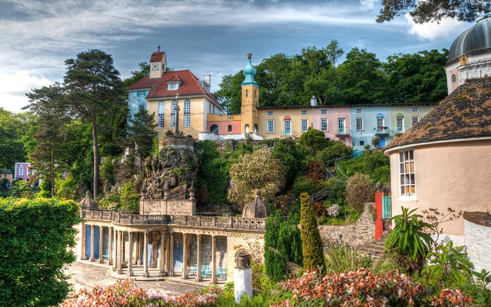 Portmeirion - Hayden Bird