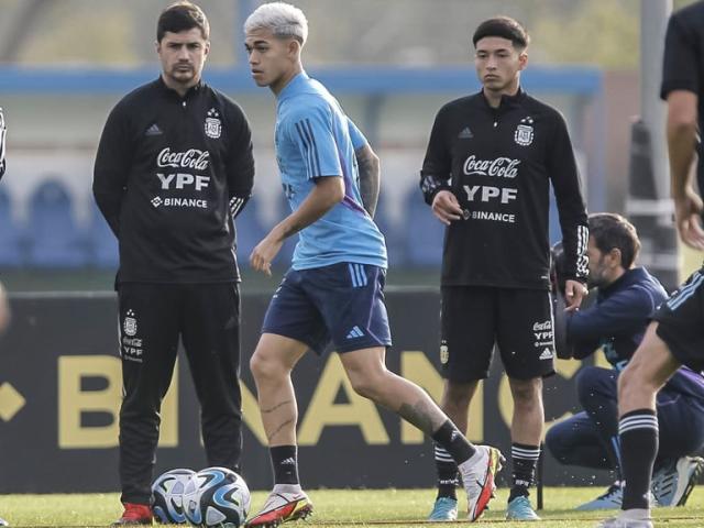 La Selección Sub-20 de Uruguay debutará este domingo en el