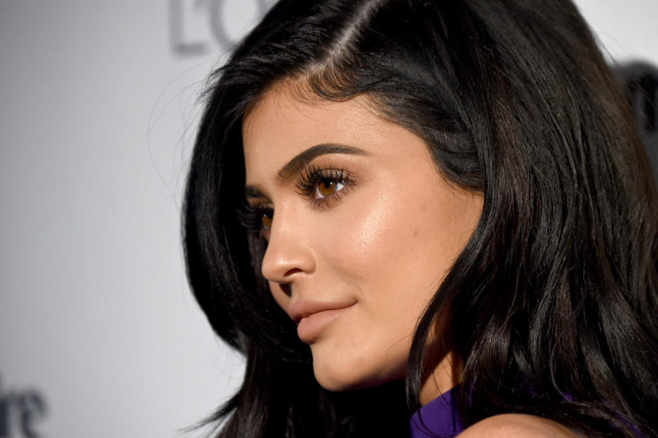 Kylie Jenner hat ihre Leidenschaft für Make-up zu einem Geschäftsmodell gemacht, mit dem sie bald die Milliardengrenze knacken wird. (Bild: Frazer Harrison/Getty Images)