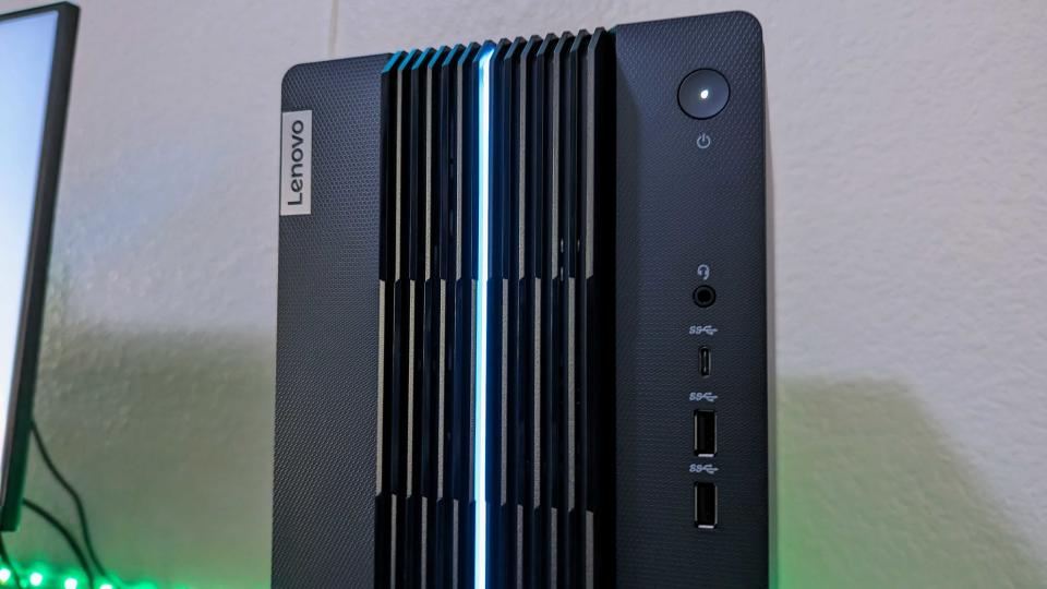 Image of the Lenovo LOQ Tower (17IRB8).