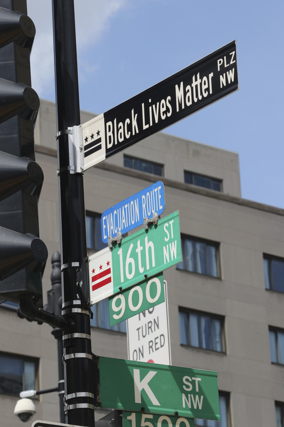 WASHINGTON, D.C. - JUNE 5: DC Mayor Muriel Bowser has 'Black Lives Matter' painted on the street leading to the White House and renamed the street Black Lives Matter Plaza on June 5, 2020 in Washington D.C. Credit: mpi34/MediaPunch /IPX