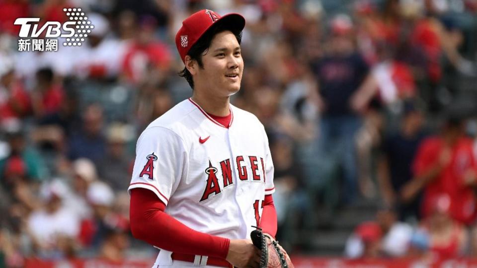 大谷翔平一向以好脾氣著稱，今日卻被直擊動怒拿球棒砸。（圖／AP）