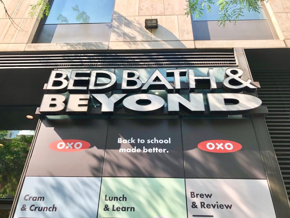 Bed bath and beyond exterior