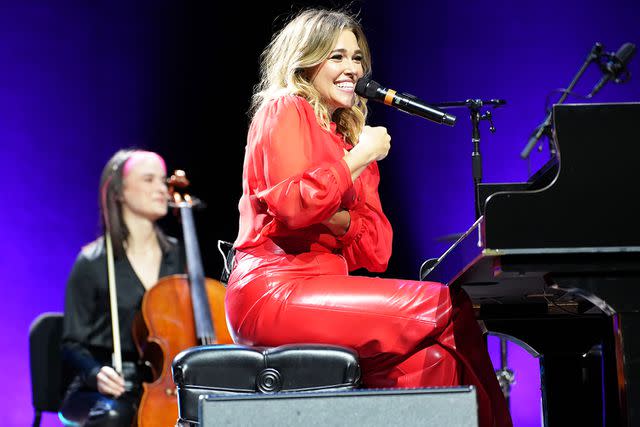 <p>Manny Carabel/Getty Images for Audacy's Leading Ladies 2024</p> Rachel Platten performs onstage during Audacy's Leading Ladies 2024 at Kings Theatre on March 20, 2024 in Brooklyn, New York