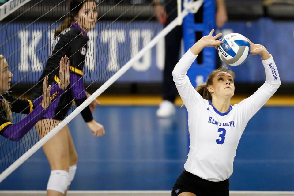 Strong support from voters in Lexington carried former Kentucky Wildcats volleyball star Madison Lilley to a fourth-place finish in the 2021 Lexington Herald-Leader Kentucky Sports Figure of the Year Award. It is the highest finish ever for a volleyball player in the 41-year history of the award.