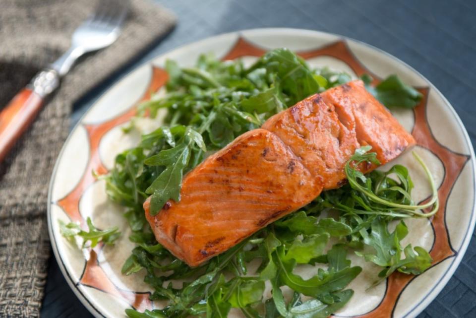 <p>Meals Heels & Cocktails</p><p>An elegant yet healthy way to serve salmon. Grab the recipe <a href="http://mealsheelsandcocktails.com/2016/02/26/honey-balsamic-salmon-over-arugula/" rel="nofollow noopener" target="_blank" data-ylk="slk:here;elm:context_link;itc:0;sec:content-canvas" class="link ">here</a>.</p>