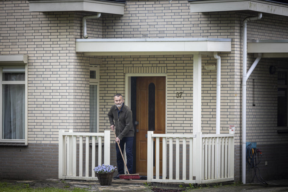 It's all going on in The Couple Next Door?