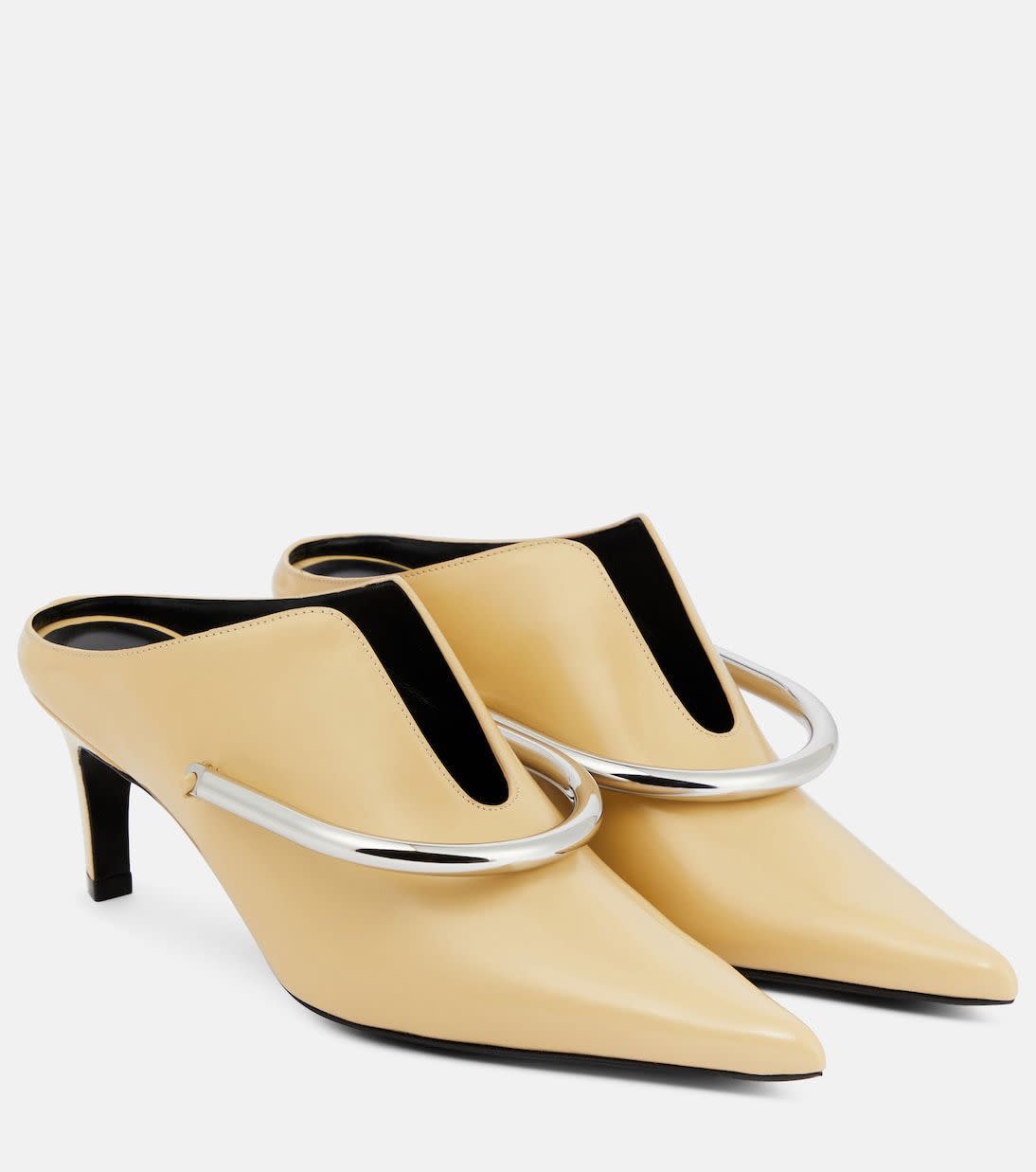 <p><a href="https://go.redirectingat.com?id=74968X1596630&url=https%3A%2F%2Fwww.mytheresa.com%2Fus%2Fen%2Fwomen%2Fjil-sander-embellished-leather-mules-beige-p00774993&sref=https%3A%2F%2Fwww.townandcountrymag.com%2Fstyle%2Ffashion-trends%2Fa62350555%2Ffall-2024-shoe-trends%2F" data-i13n="elm:affiliate_link;elmt:premonetized" rel="sponsored" target="_blank" data-ylk="slk:Shop Now;elm:affiliate_link;elmt:premonetized;itc:0;sec:content-canvas" class="link rapid-noclick-resp rapid-with-clickid etailiffa-link">Shop Now</a></p> <p>Mules</p> <p>MyTheresa</p> <p>$714.00</p>