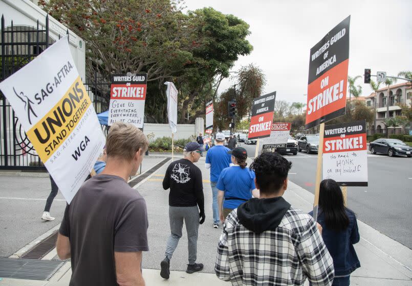 CULVER CITY, CA - MAY 09: Writers Guild of America, with support from SAG-AFTRA, picket at Sony Studios in Culver City on Tuesday, May 9, 2023 in Culver City, CA. (Myung J. Chun / Los Angeles Times)