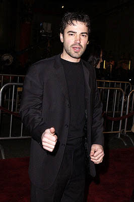 Ron Livingston at the Hollywood premiere of Vanilla Sky