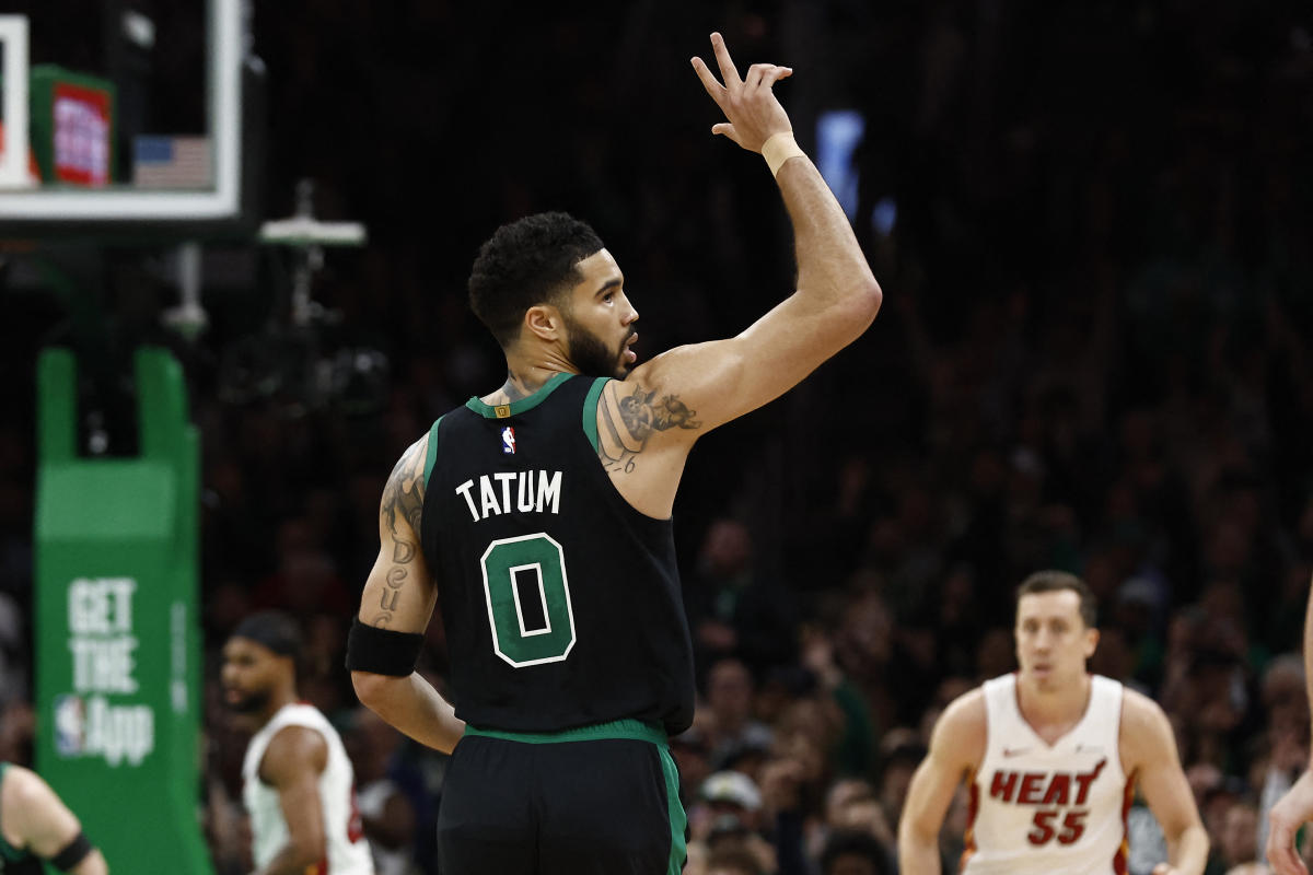 NBA playoffs Celtics cruise to blowout win over Heat in Game 5 to