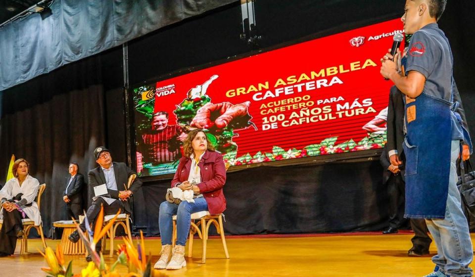 La Federación de Cafeteros aseguró que recursos del Fondo del Café no están a disposición del Gobierno. Foto: Presidencia