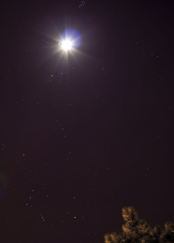 Skywatcher Eric Teske captured this photo of Jupiter near the moon on Jan. 21, 2013 during an extreme close encounter from Toronto, Canada.