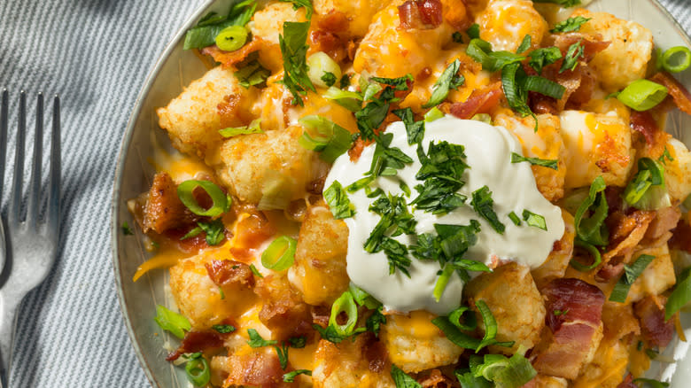 Loaded tater tots