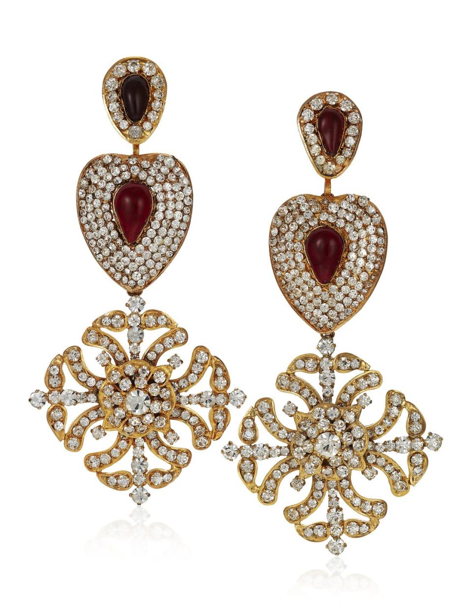 <p>These knockout earrings are estimated to be worth $1,500 to $2,000.</p><p>Want to see more? Browse the full collection of 106 items on <a href="https://www.christies.com/en/auction/susan-and-karl-important-chanel-fashion-jewelry-from-the-collection-of-mrs-john-h-gutfreund-19910-nyr/overview" rel="nofollow noopener" target="_blank" data-ylk="slk:Christie's;elm:context_link;itc:0;sec:content-canvas" class="link ">Christie's</a> online auction site. </p>