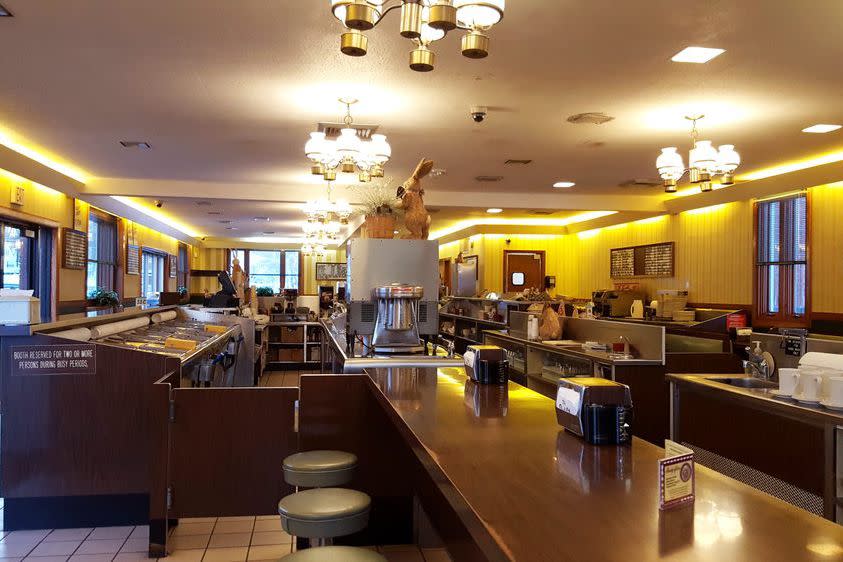 Shady Glen Dairy Stores, Manchester, Connecticut