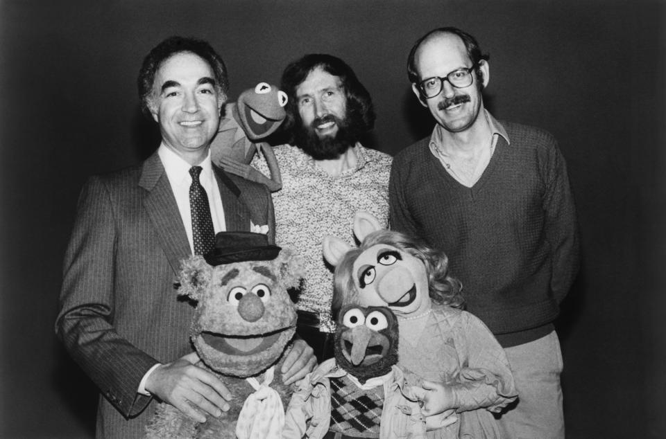 <em>Top from left: The Great Muppet Caper</em> producer David Lazer, Kermit the Frog, director Jim Henson, producer Frank Oz; bottom from left: Fozzie Bear, Gonzo, Miss Piggy, 1981. (Photo: Universal Pictures/Everett Collection)