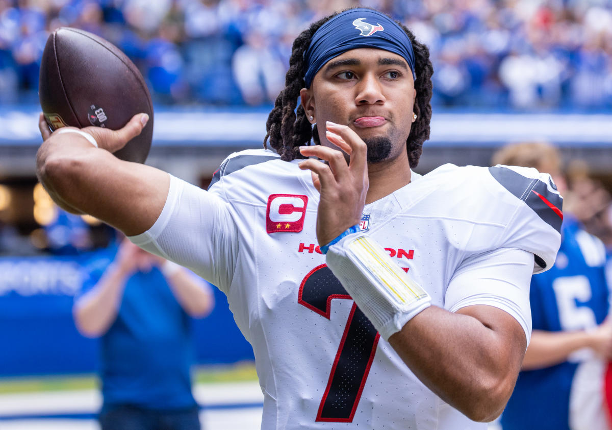 Texans unveil frosty uniforms they will wear on Sunday against the Bears in orange