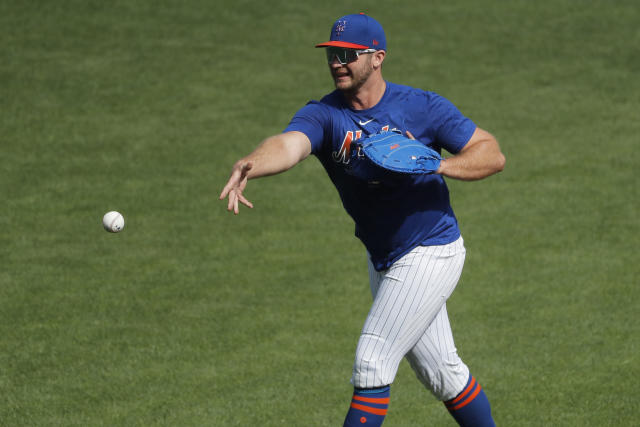 Pete Alonso throws Masyn Winn's first MLB hit ball into crowd – NBC Sports  Philadelphia