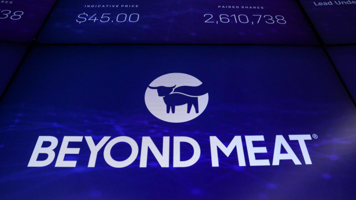 Beyond Meat sinks on restructuring talks with bondholders