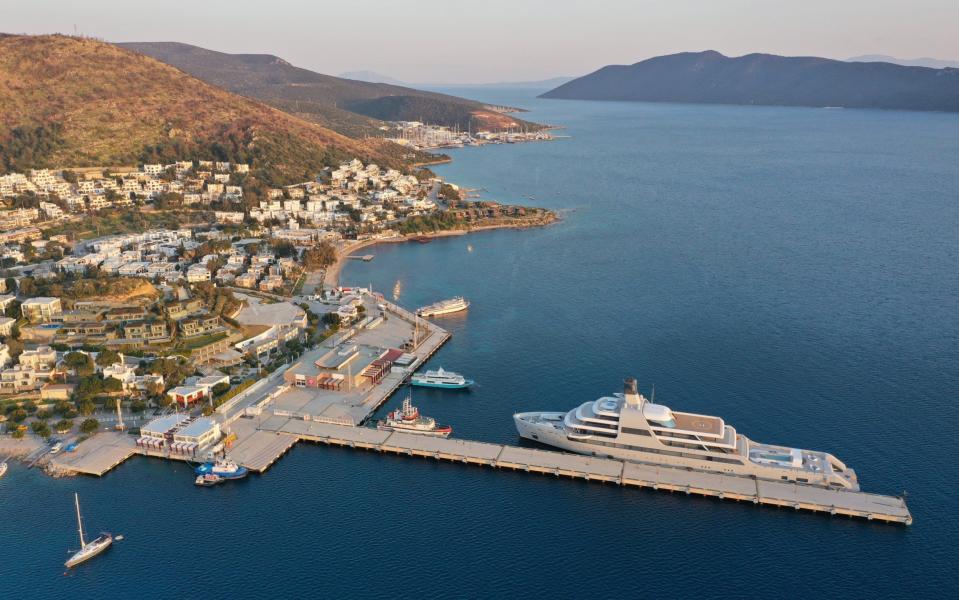 A bird's eye view of Solaris, docked in Turkey - Ali Balli/Anadolu Agency