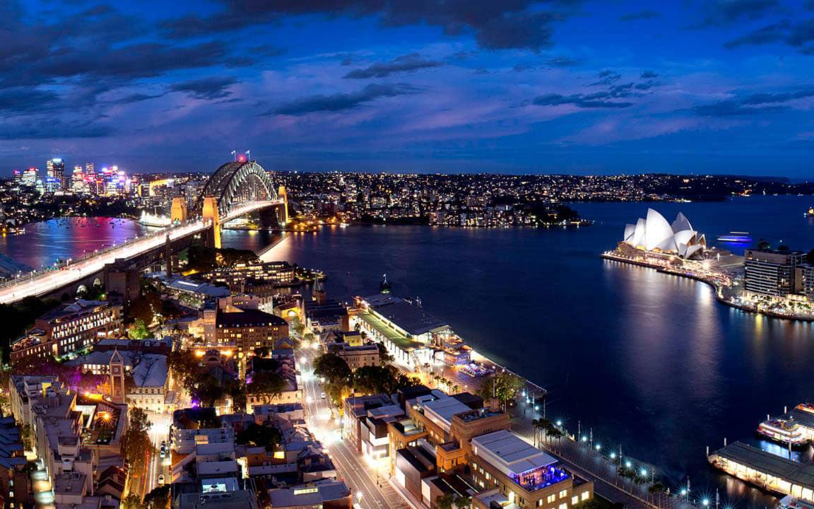 The Four Seasons Sydney showcases uninterrupted views of her crown jewels: the harbour, the bridge and the house.
