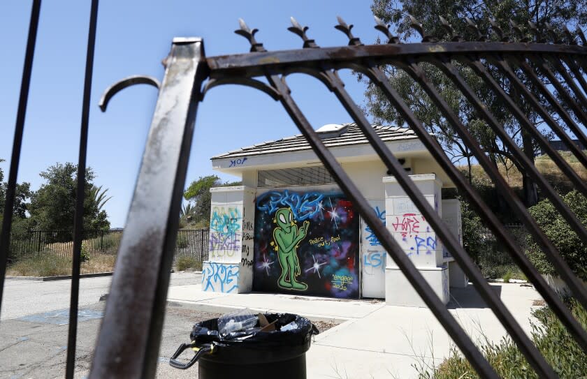 PACIFIC PALISADES-CA-MAY 13, 2022: The public restroom and parking lot at the trailhead for the Temescal Canyon Ridge Trail in Pacific Palisades is photographed on Friday, May 13, 2022. (Christina House / Los Angeles Times)