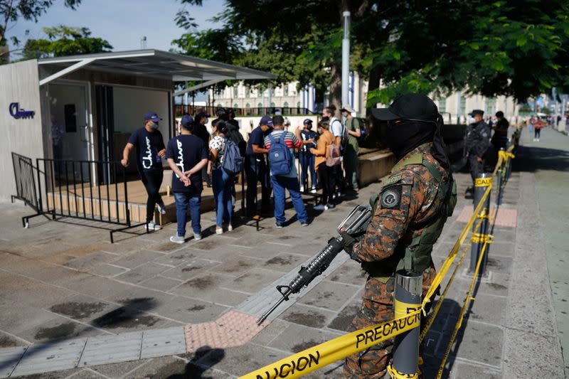 Protest against the use of Bitcoin as legal tender, in San Salvador