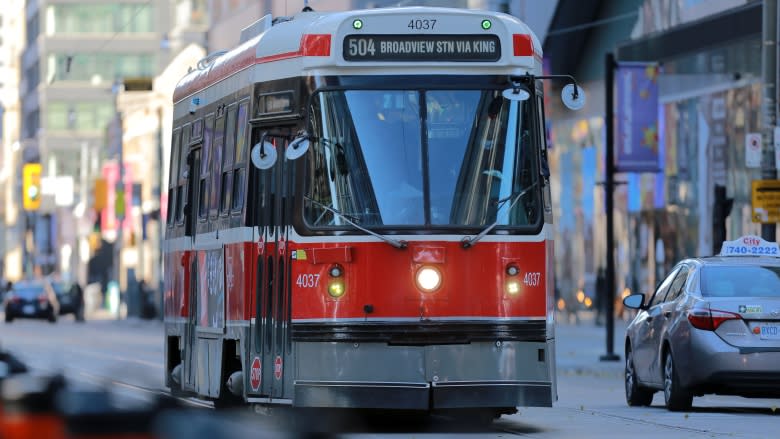 Travelling by public transit in Toronto exposes you to damaging bursts of sound, study says