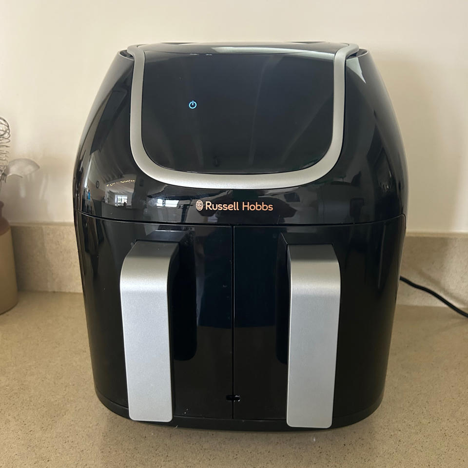 Testing the Russell Hobbs Satisfry Snappi Air Fryer at home