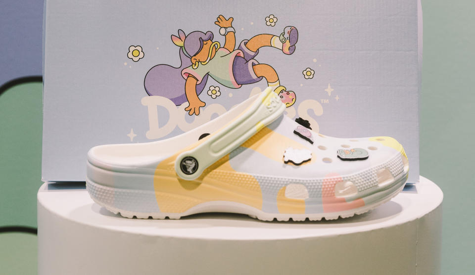 Crocs, Doodles, Classic Clog, complexcon, 2023, collaboration, 