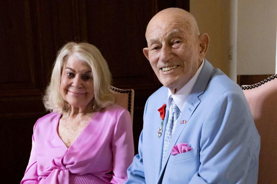 <p>Casey Sykes/Rank Studios</p> Harold Terens and Jeanne Swerlin celebrate their wedding on June 8, 2024