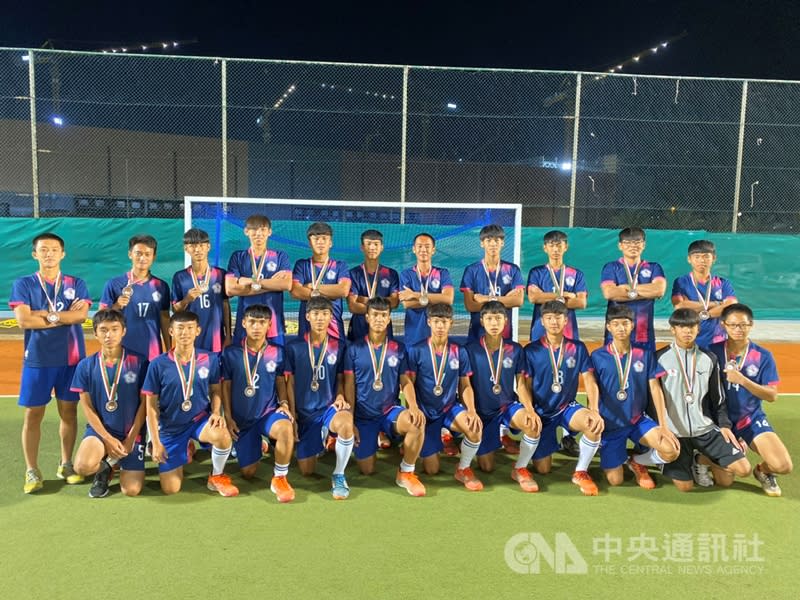 U21男子亞洲盃曲棍球錦標賽在阿曼舉行，中華隊14日在季軍賽中以5比3擊敗烏茲別克，拿下銅牌。（總教練廖興洲提供）
