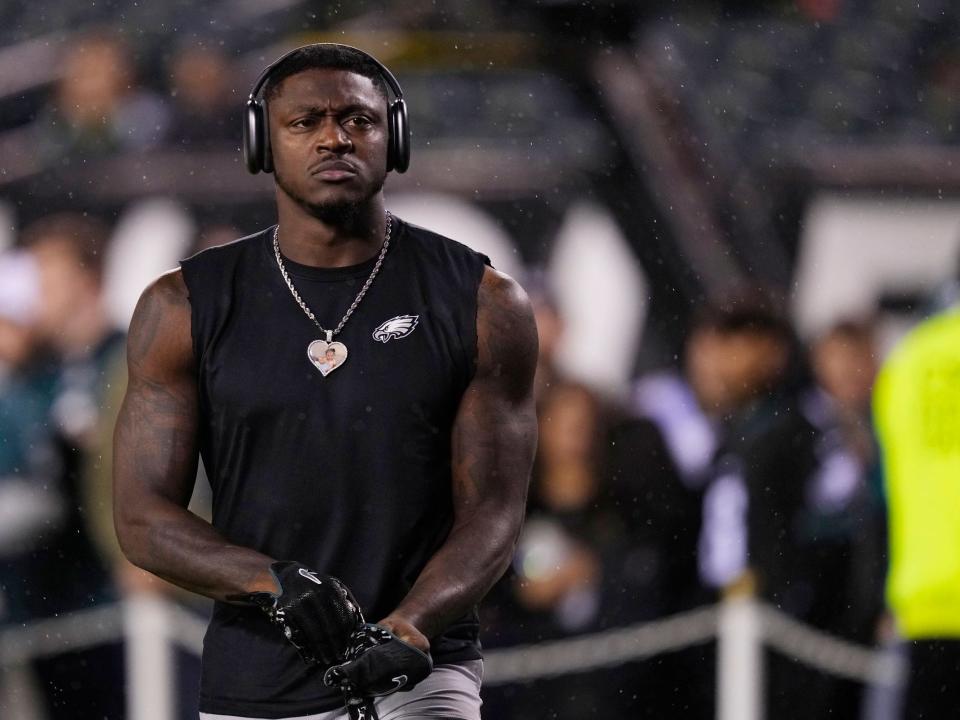 A.J. Brown warms up ahead of a game against the Green Bay Packers.