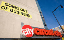 <p>The Richmond, Virginia-based company once had over 1,500 stores across Canada and the U.S., employing 46,000 people. While many saw Circuit City as a go-to for all electronic needs, companies like Best Buy, Future Shop, Walmart and Amazon applied serious competition in the market, eventually leading the company to file for bankruptcy in 2008, and closing in 2009. It’s speculated that Circuit City left USD$3.4 billion in assets.<br><strong>Note</strong>: It was announced in early 2018 that Circuit City is expected to reopen stores, <a rel="nofollow noopener" href="https://www.cnbc.com/2018/01/09/circuit-city-to-relaunch-online-next-month-with-stores-on-the-horizon.html" target="_blank" data-ylk="slk:according to CNBC,;elm:context_link;itc:0;sec:content-canvas" class="link ">according to CNBC,</a> but no new information on the matter has been released as of yet. <br>(Via Yahoo Magazines PY) </p>