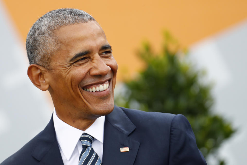 Former President Barack Obama attends a discussion at the German Protestant Kirchentag in front of the Brandenburg Gate in Berlin, May 25, 2017. (Photo: Fabrizio Bensch/Reuters)