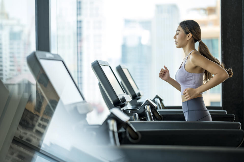 現代人越來越注重健康，許多民眾會趁有空的時候上健身房運動。（示意圖／Getty Images）