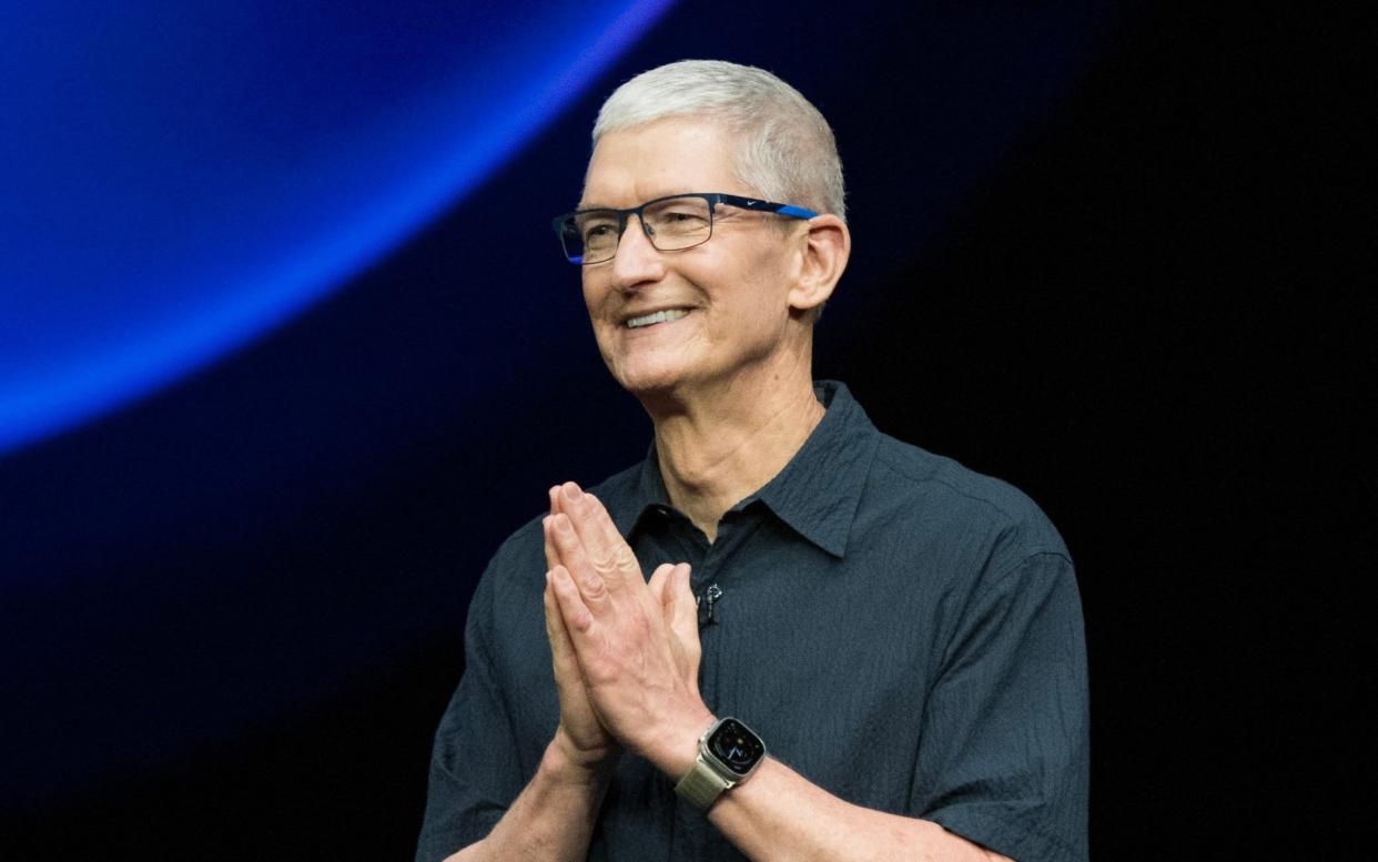 Tim Cook