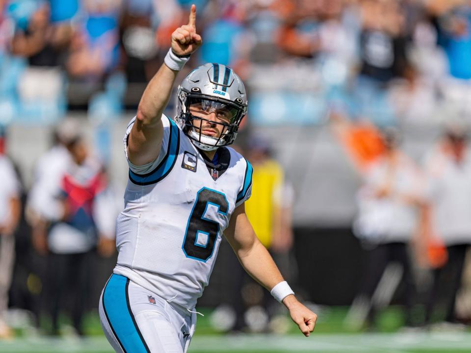 Baker Mayfield celebrates a touchdown pass against the Cleveland Browns.