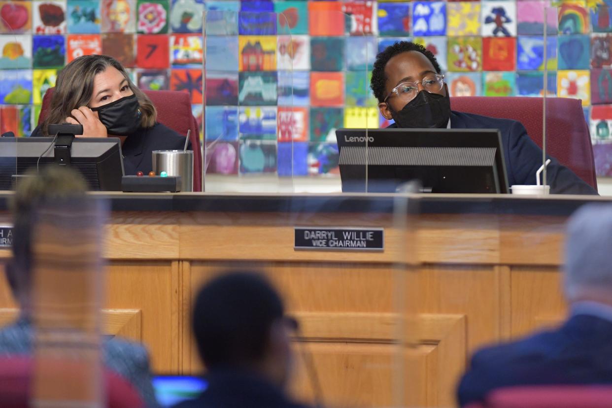 School Board chairwoman Elizabeth Andersen and vice-chairman Darryl Willie listen to public comments during an emergency meeting last year of the Duval County School Board.