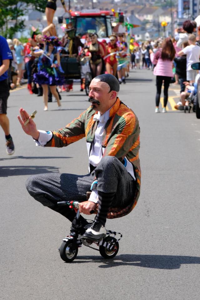 Fabulous carnival parade brings crowds and colour to town's streets