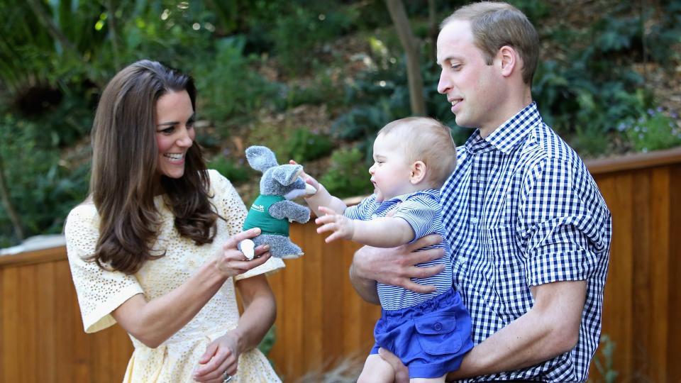 William, Catherine and George go to the zoo