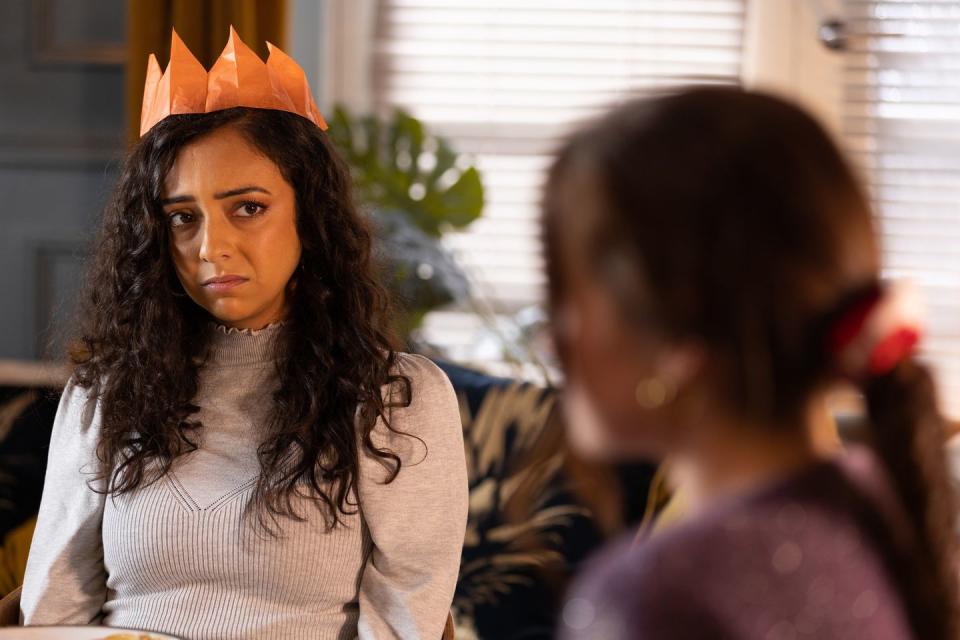 nadira valli and juliet nightingale in hollyoaks